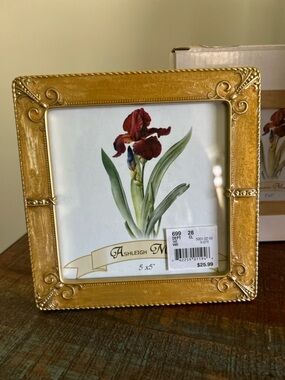 Ashleigh Manor Metal Enamel Yellow Gold Tone Filigree Picture Frame 5x5 NEW/Box
